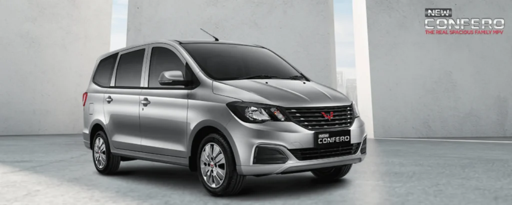 dilanjutkan dengan wuling confero sebagai mobil wuling dengan ti[e MPV murah